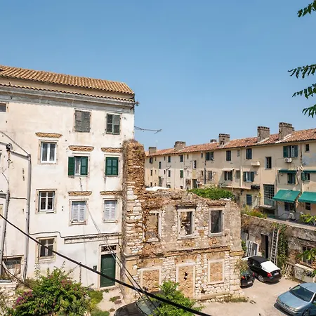 Old Town Maisonette - Outdoor Space * Corfu (city)
