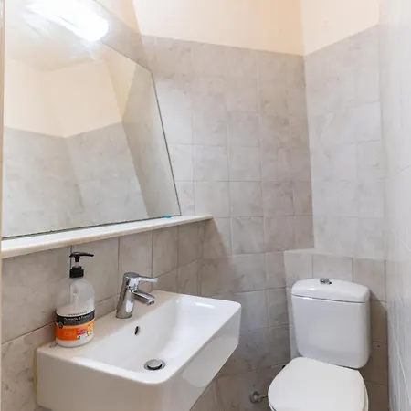 Old Town Maisonette - Outdoor Space Apartment *